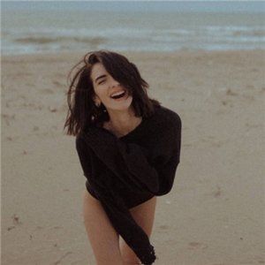 Meet your Posher, Lavinia